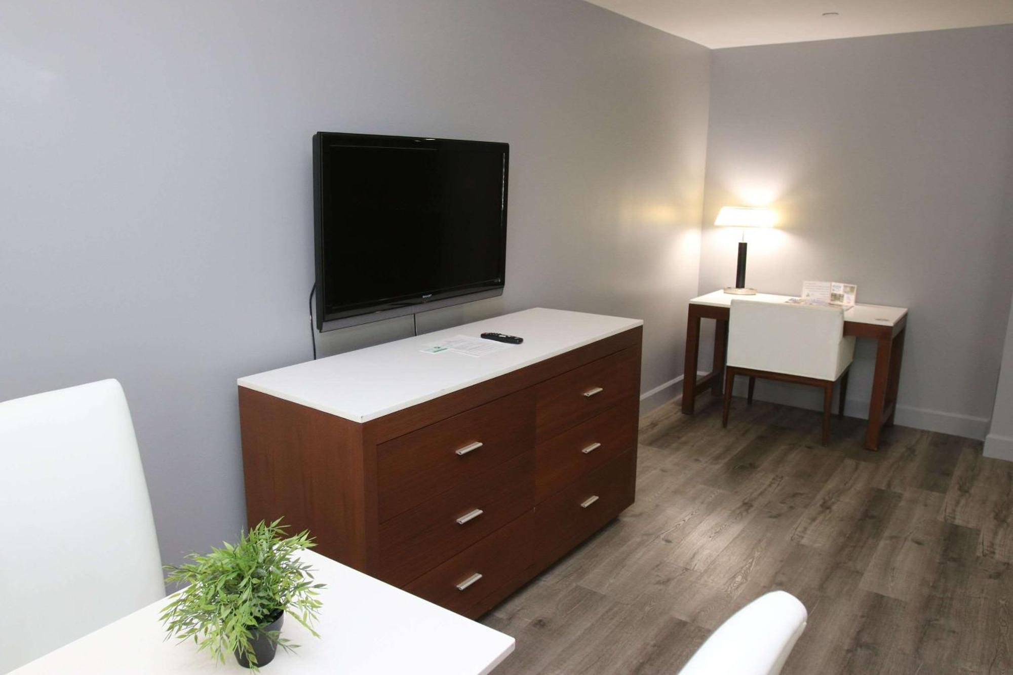 Blvd And Universal-hollywood, Ascend Collection Hotel 4*